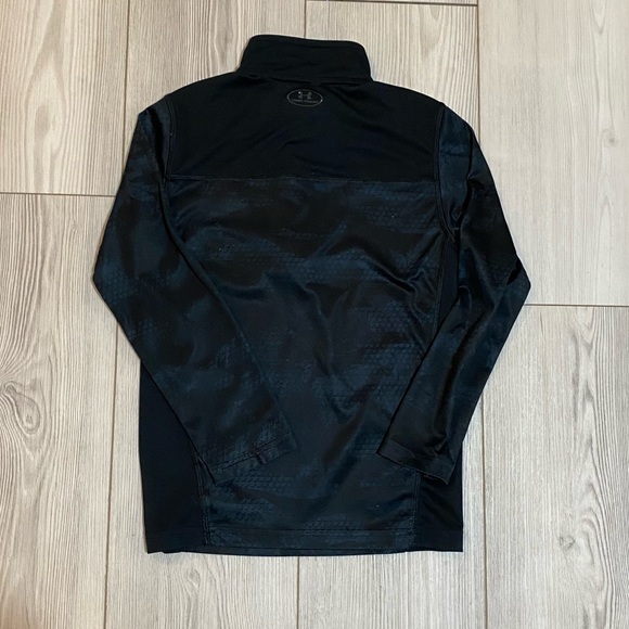 Boys Under Armour 1/4 zip tops - Picture 6 of 9